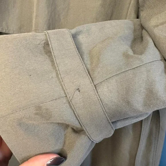 Vintage 80s Trench Coat Women's Size 12 London Fog Khaki Lining Belt Scarf USA - Picture 6 of 7